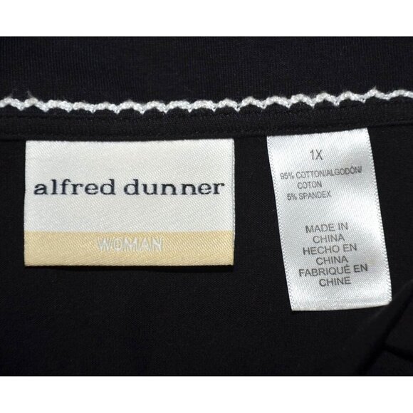 Alfred Dunner Ladies 1X Black Knit Top Scalloped Edge Beaded Floral 3/4 Sleeve - Picture 8 of 9